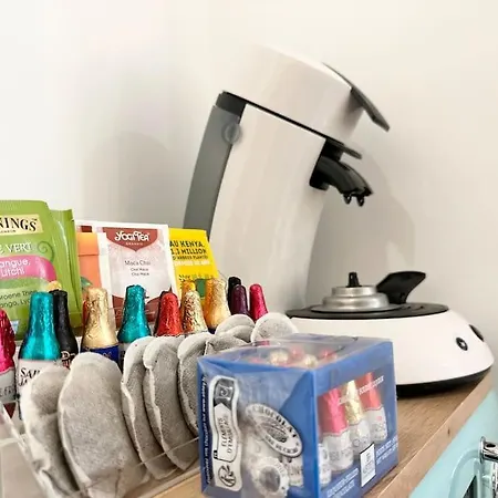 Entier Au Centre إفرو