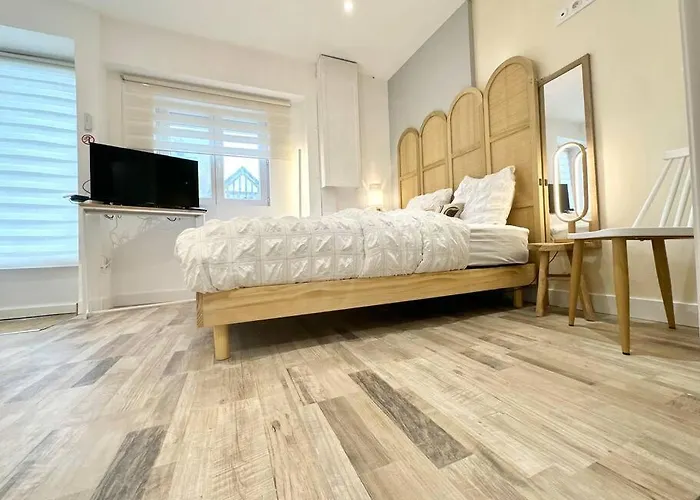 Entier Au Centre * Évreux